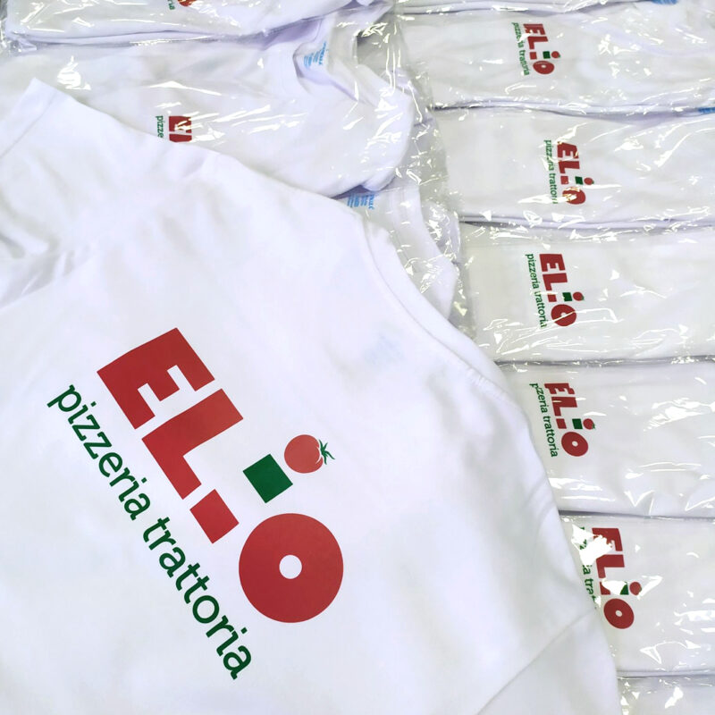 Фирменные футболки <br> пиццерии-траттории «Elio»